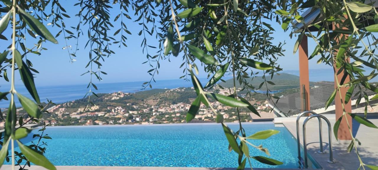 Villa Legacy Luxury